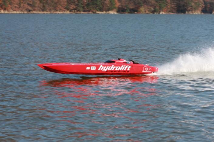 Hydrolift powerboat